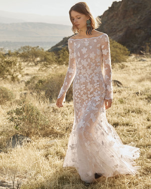 Outdoor Wedding Dresses